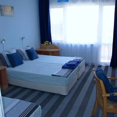 Мирели Hotel Ravda